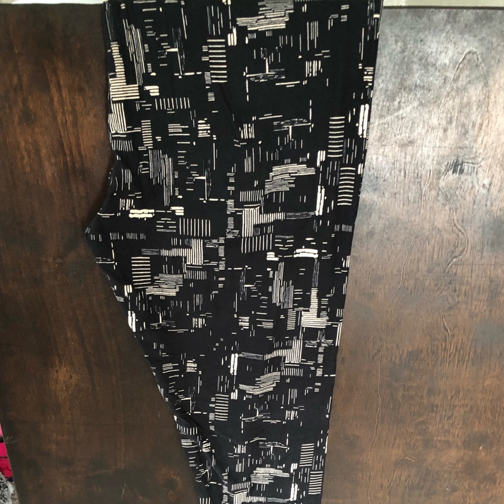 Lularoe leggings TC
